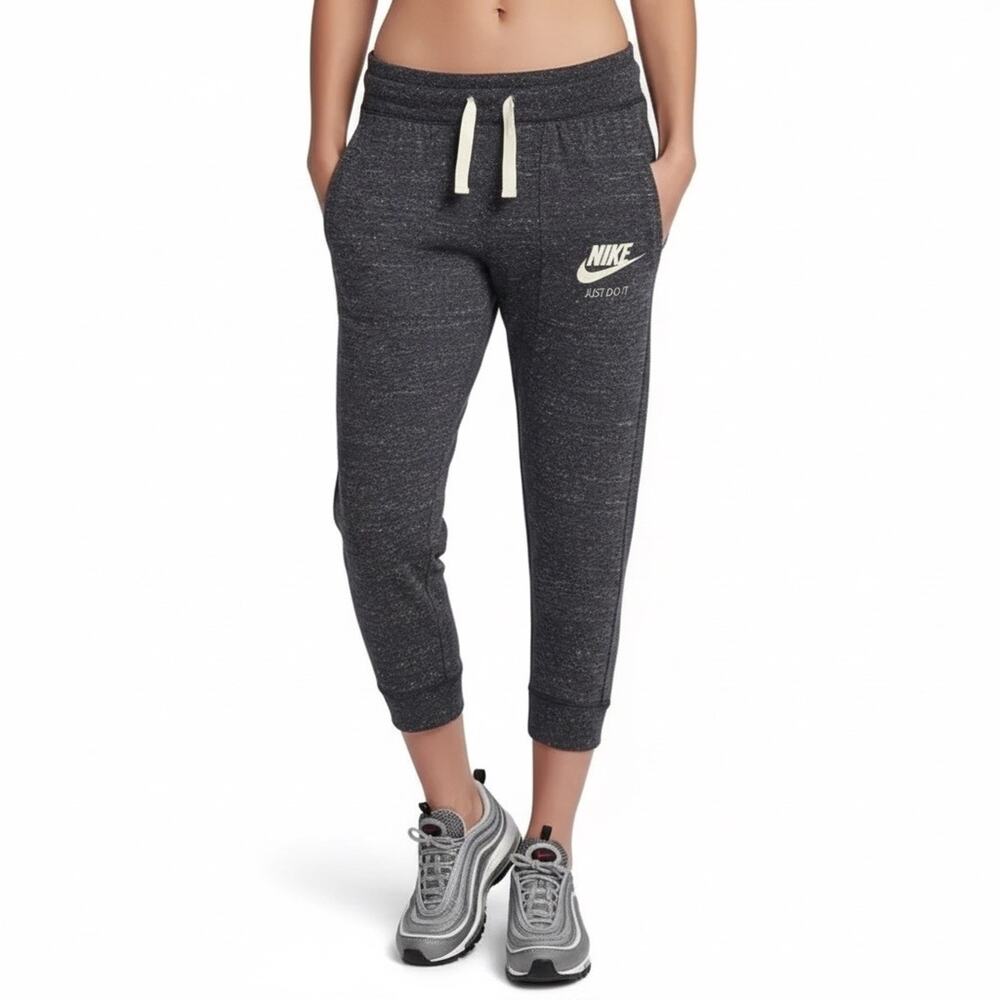 Nike Sportswear Gym Vintage Capri Joggers Charcoal Grey XS Used Sporty Y2K